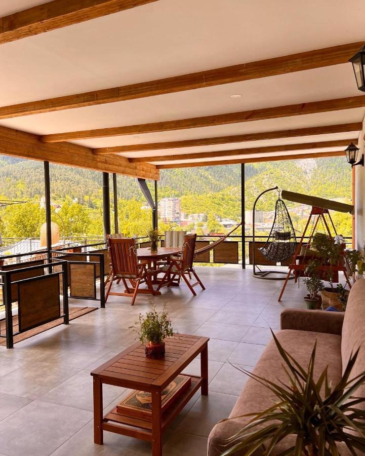 Hotel Borjomi Verde Ngoại thất bức ảnh