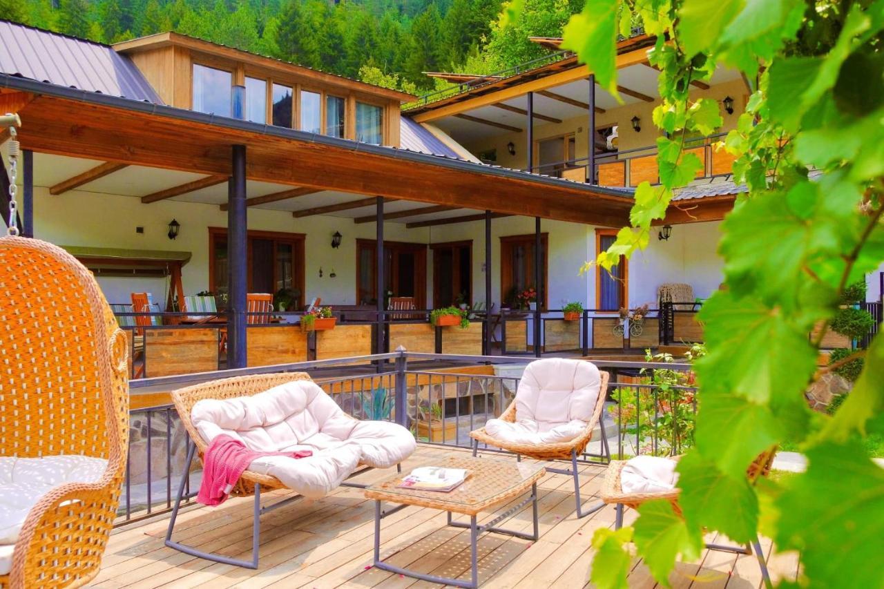 Hotel Borjomi Verde Ngoại thất bức ảnh