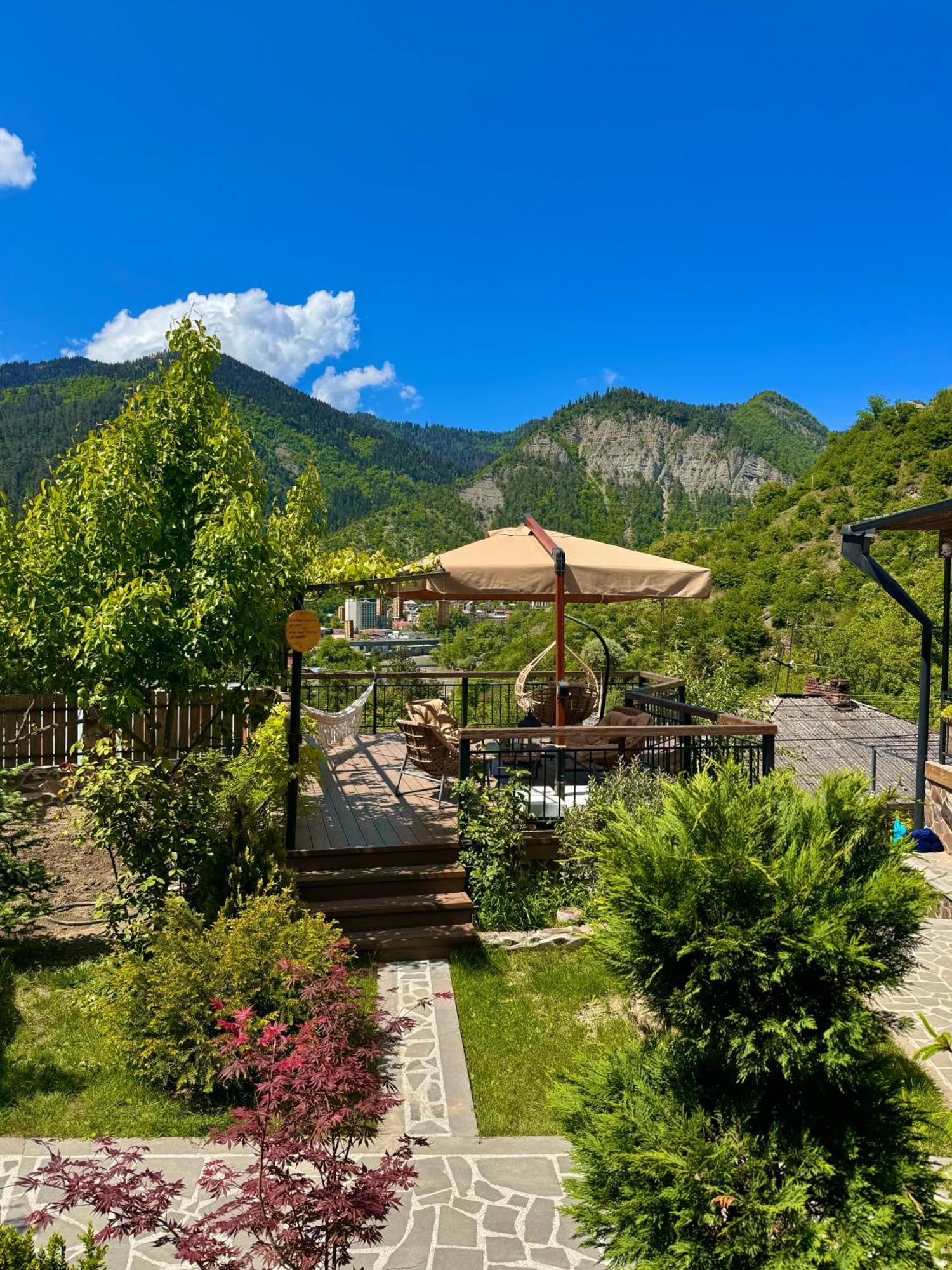 Hotel Borjomi Verde Ngoại thất bức ảnh