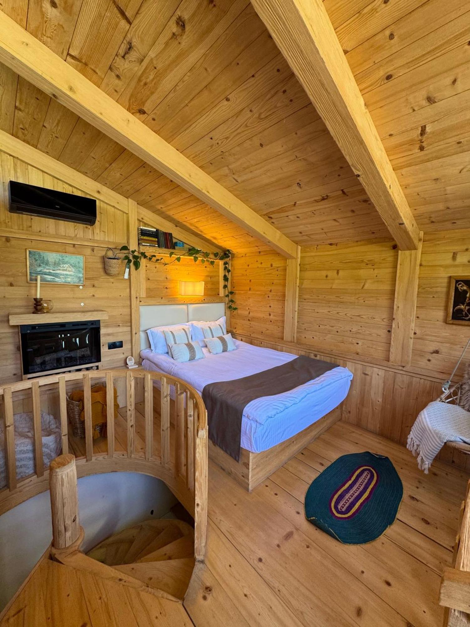 Hotel Borjomi Verde Ngoại thất bức ảnh