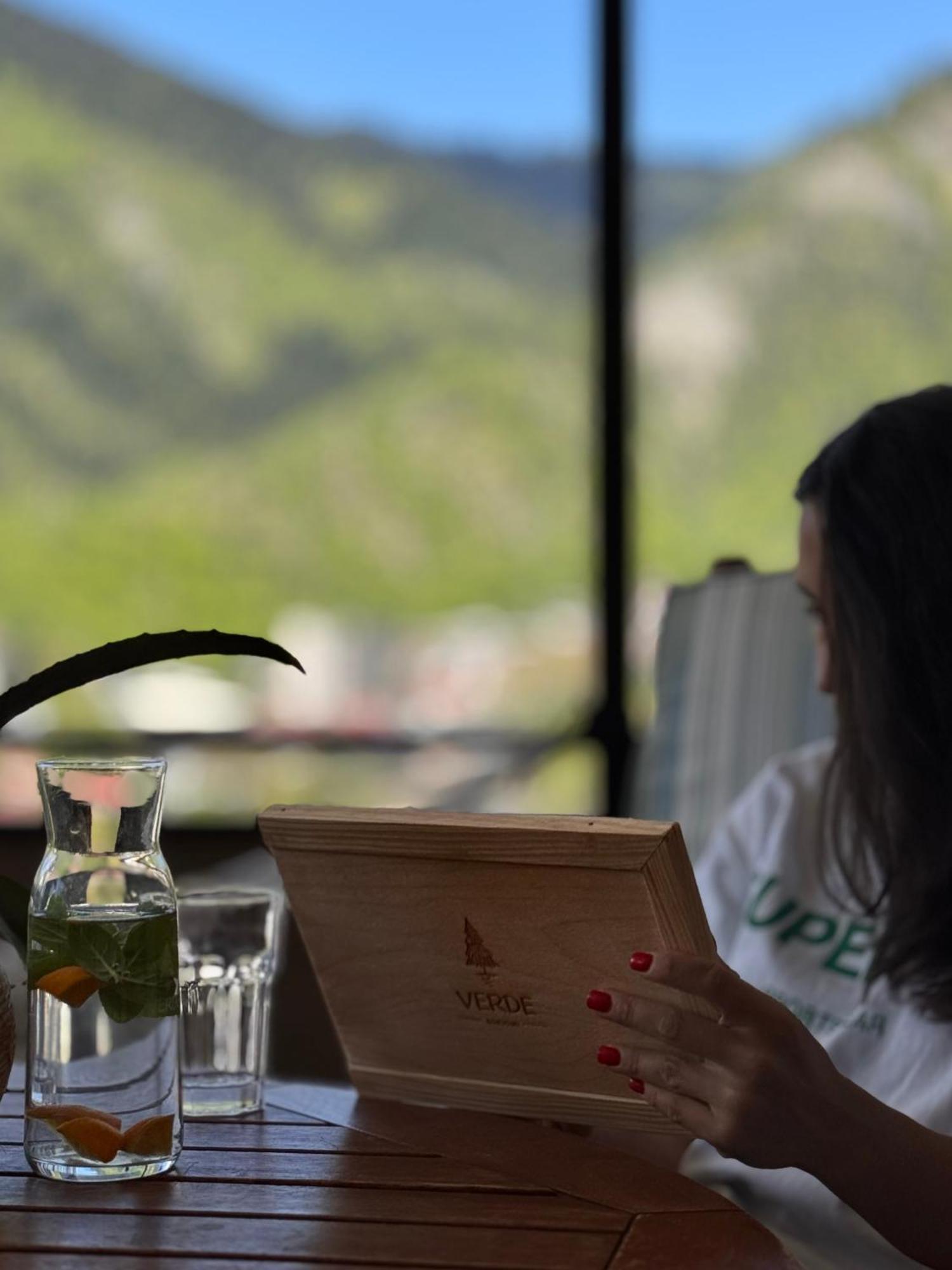 Hotel Borjomi Verde Ngoại thất bức ảnh