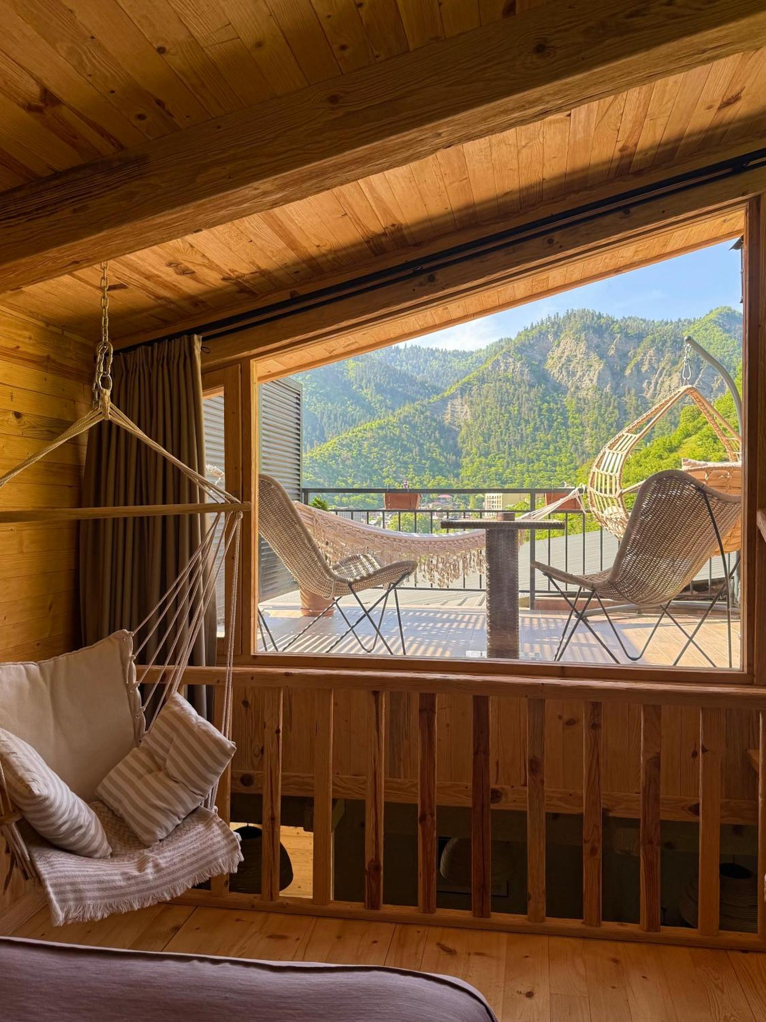 Hotel Borjomi Verde Ngoại thất bức ảnh